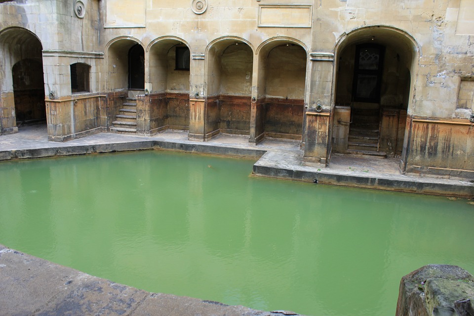 The Roman Baths古罗马浴池