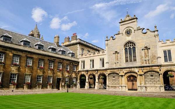 Peterhouse College